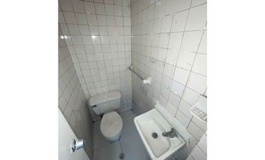 ARRIENDO CASA AMPLIA EN EL SECTOR DE MANDALAY