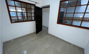ARRIENDO APARTAMENTO EN EL SECTOR DE SANTA RITA - PISO 1