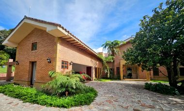 Casa campestre de lujo en Arriendo, Alto de Palmas
