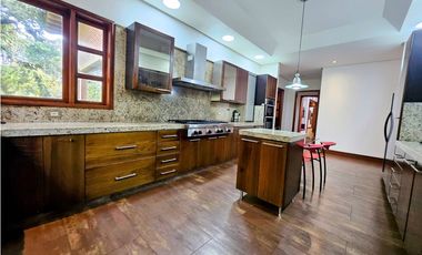 Casa campestre de lujo en Arriendo, Alto de Palmas