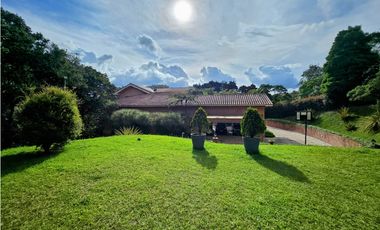 Casa campestre de lujo en Arriendo, Alto de Palmas