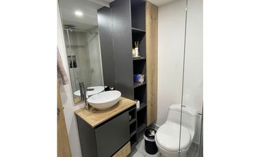 Venta De Apartamento Loma De San Jose, Sabaneta