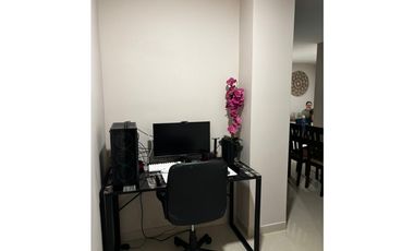 SE VENDE APARTAMENTO EN EL BARRIO LA CASTELLANA.