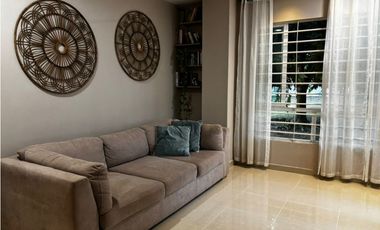 SE VENDE APARTAMENTO EN EL BARRIO LA CASTELLANA.