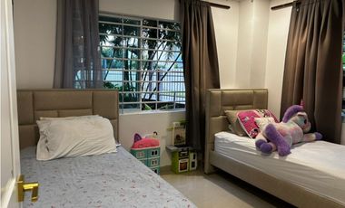 SE VENDE APARTAMENTO EN EL BARRIO LA CASTELLANA.