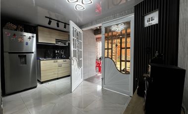 CASA EN VENTA EN CANDELARIA