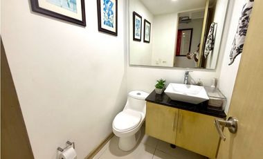 Exclusiva Oficina para Venta o Arriendo amoblada en Astorga