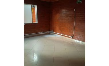 BODEGA INDUSTRIAL EN ARRIENDO, BARRIO LAS FERIAS