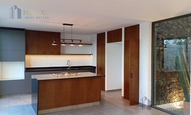 Casa en VENTA en Querétaro ¡Fraccionamiento Mallorca Residencial, Privada con alberca!