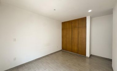 DEPARTAMENTO EN 2º NIVEL COSTA DE ORO EN VENTA