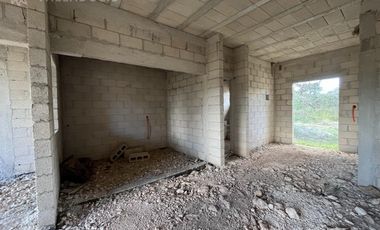 Casa en venta en Tikuch (obra gris)