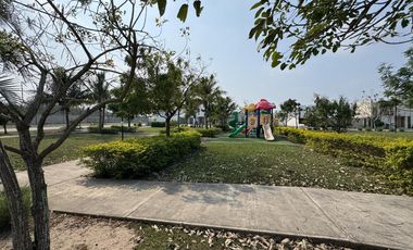 CASA EN FRENNTE A PARQUE PREVENTA EN LOMAS DEL DORADO