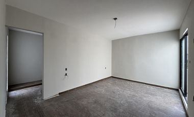 CASA EN FRENNTE A PARQUE PREVENTA EN LOMAS DEL DORADO