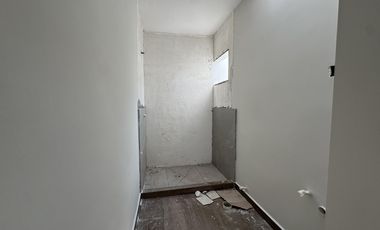 CASA EN FRENNTE A PARQUE PREVENTA EN LOMAS DEL DORADO