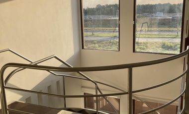 CASA CON ALBERCA EN RENTA EN PUNTA TIBURON