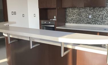 CASA CON ALBERCA EN RENTA EN PUNTA TIBURON