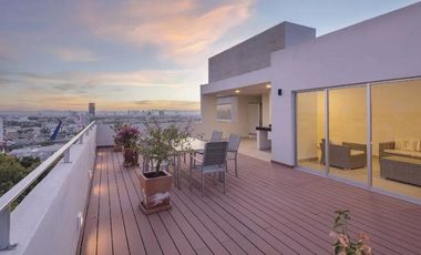 Departamento en Renta en Torre Arbolada