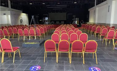 Se Alquila | Edificio Comercial - Local | Calle Uruguay