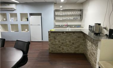 Se Alquila | Edificio Comercial - Local | Calle Uruguay