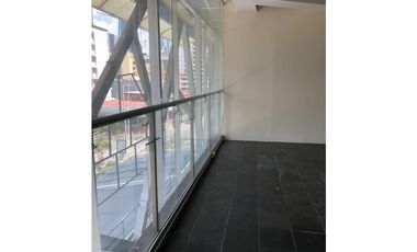 Se Alquila | Edificio Comercial - Local | Calle Uruguay