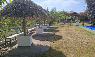 LOTE COMERCIAL A LA VENTA CARRETERA PANAMERICANA RIO MAR SAN CARLOS