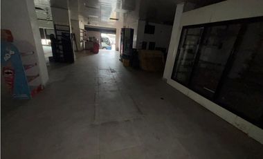 LOCAL COMERCIAL IDEAL PARA MINISUPER / SAN MIGUELITO / 292M