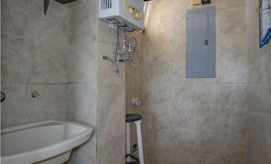 Remate de apartamento tipo townhouses Cocolí, Tucan Country Club