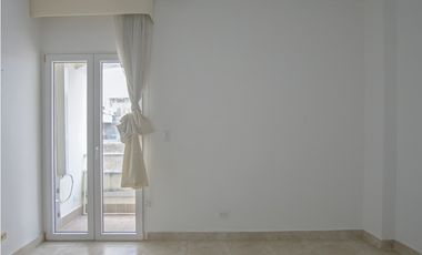 Remate de apartamento tipo townhouses Cocolí, Tucan Country Club