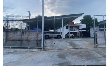 URBANIZACION SAN FERNANDO EN JUEAN DIAZ  / 1200M / GALERA CON CASA
