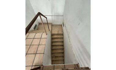 URBANIZACION SAN FERNANDO EN JUEAN DIAZ  / 1200M / GALERA CON CASA