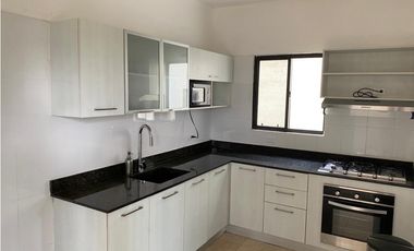 CASA EN LAS CUMBRES / PH VISTAS DEL LAGO / 340M / 2 NIVELES