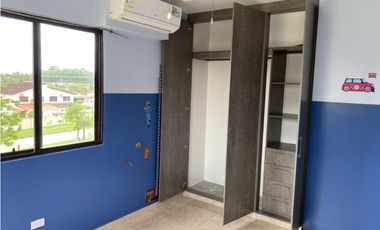 CASA EN LAS CUMBRES / PH VISTAS DEL LAGO / 340M / 2 NIVELES