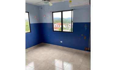 CASA EN LAS CUMBRES / PH VISTAS DEL LAGO / 340M / 2 NIVELES