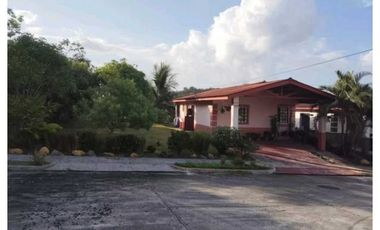ALQUILO CASA EN ARRAIJAN RESIDENCIAL ALTOS DE CERRO TIGRE AMOBLADA