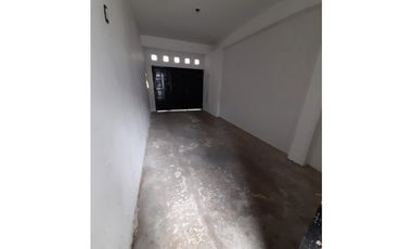 PROXIMO INGRESO. CASA AMERICANA EN PH. EN ALQUILER. ITUZAINGO NORTE.