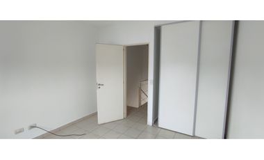 venta  duplex 3 amb Barrio Cerrado hogar obrero