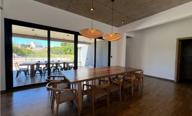 CASA A ESTRENAR - ECUESTRE - COSTA ESMERALDA