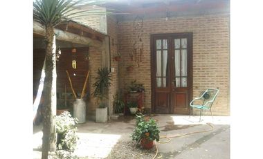 CASA Y DEPARTAMENTO