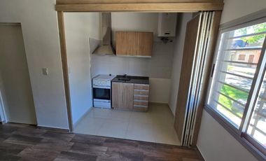 Monoambiente en alquiler en Lanus Este