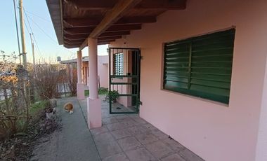 Casa en alquiler en Victoria