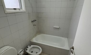 Alquiler Barrio Mirasoles Monte Grande Dúplex de 3 Dormitorios C/estacionamiento