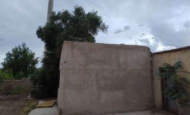 Casa sobre Terreno de 2129 m2. Rivadavia