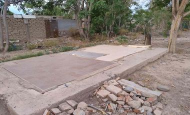 Casa sobre Terreno de 2129 m2. Rivadavia