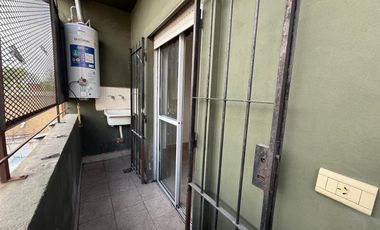 DEPARTAMENTO 2 AMBIENTES ALQUILER SAN JUSTO BALCON