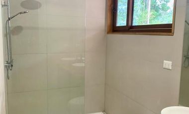 Pichilemu Condominio - NUEVA - PRECIOSA/Bosque y Surf 240 m2 y 5.000 terreno - Casa - Venta