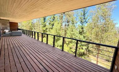 Pichilemu Condominio - NUEVA - PRECIOSA/Bosque y Surf 240 m2 y 5.000 terreno - Casa - Venta