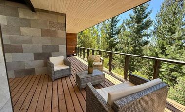 Pichilemu Condominio - NUEVA - PRECIOSA/Bosque y Surf 240 m2 y 5.000 terreno - Casa - Venta