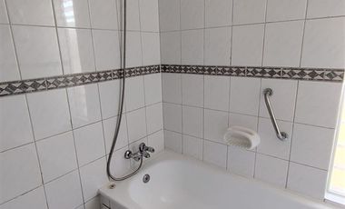 Casa en Arriendo en AVDA. LOMAS DE MIRASUR con VOLCÁN OSORNO