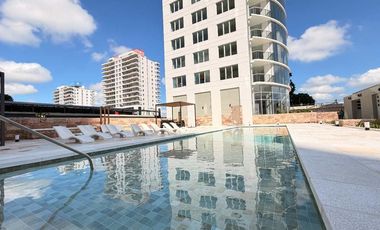 SE VENDE SEMIPISO DE 4 DORM EN AMARRAS CENTER