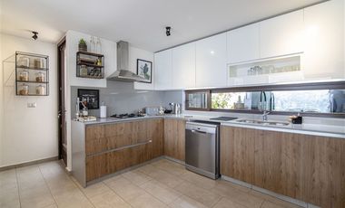 Casa en Venta en Anglo American School